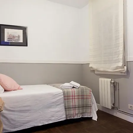 Letsgo Camp Nou Apartment Barcelona Zewnętrze zdjęcie